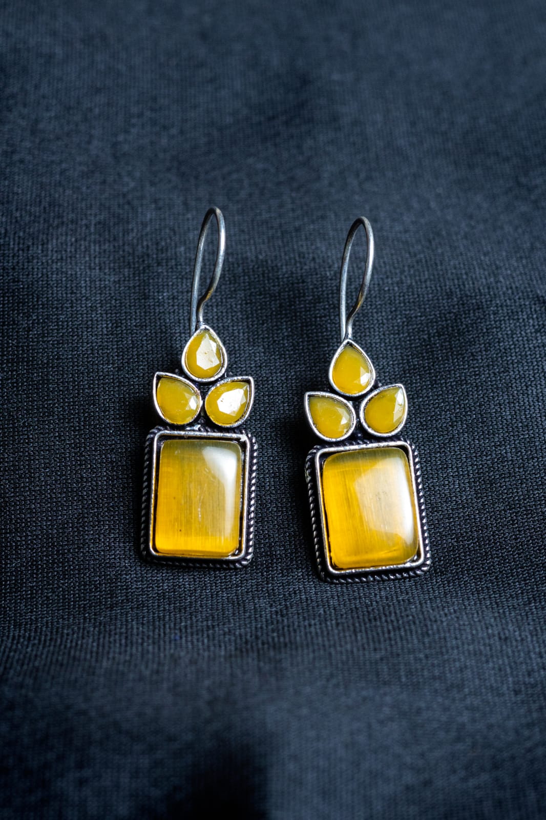 Stone Drop Yellow Earings