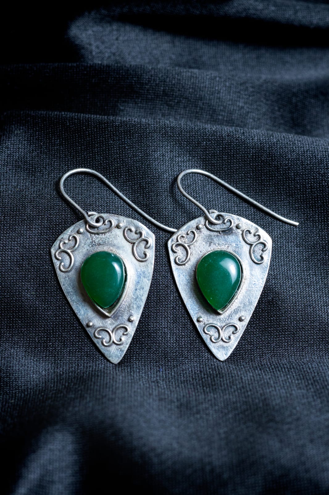 Shield Drop Earing 